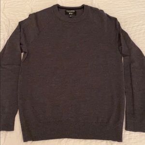 Men’s Banana Republic merino crew neck sweater